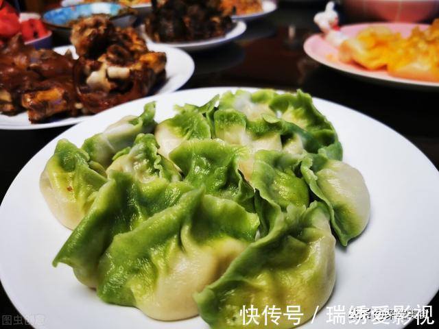 植物纤维|买菠菜时，选“长”还是选“短”的？牢记“3不买”，别随便买了