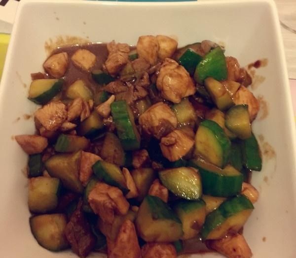  厨师|58岁厨师酱爆鸡丁，关键要做到这两步，否则酱汁不香