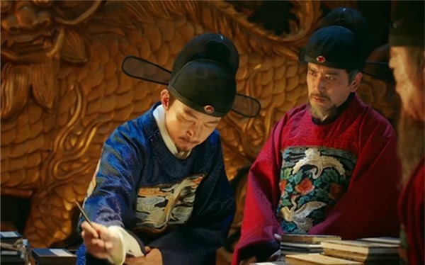 有何|明朝官员犯了罪,百姓有何检举途径?其中一种是引起锦衣卫的注意