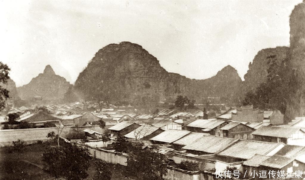 著名景点|1898年广西桂林著名景点旧照，俯瞰漓江、象鼻山与桂林城墙