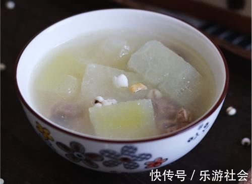 湿气最怕喝“这道汤”，上锅煮一煮，湿气没了，身体也轻松了