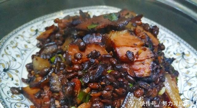 腊肉的8种农家特色吃法，咸鲜美味，超级下饭，自己在家试试看！