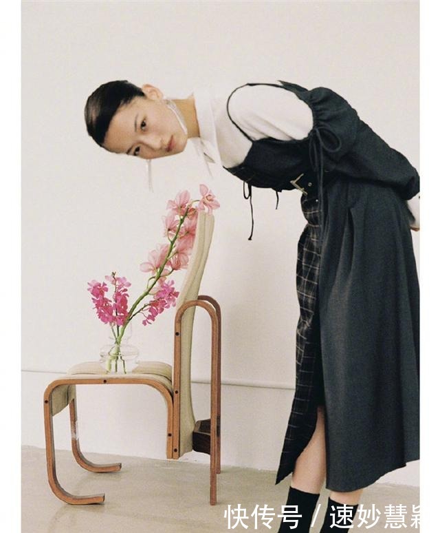 博主|精致是女人对生活的讲究,瞧这些日本博主的穿衣打扮,优雅有韵味