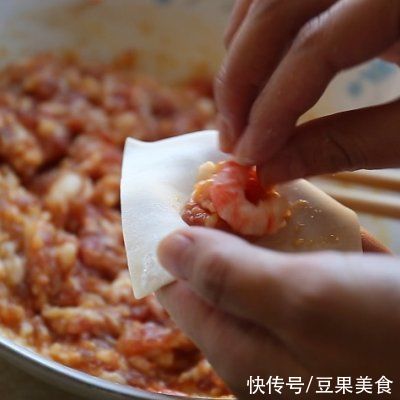 #我心中的冬日限定#解饥又暖胃,加拿大北极虾鲜肉云吞