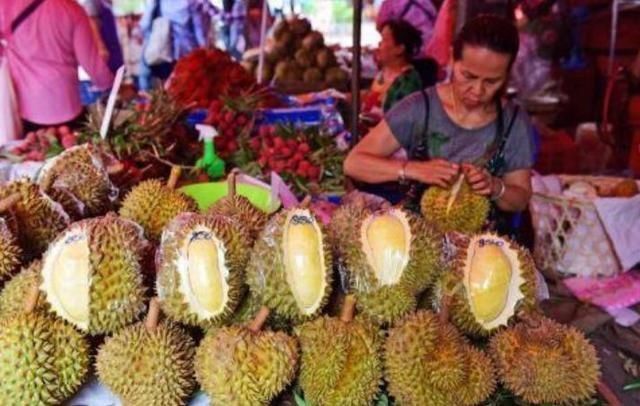 稀罕|中国大量订购滞销榴莲,泰国直接涨价20网友真当我们稀罕吃