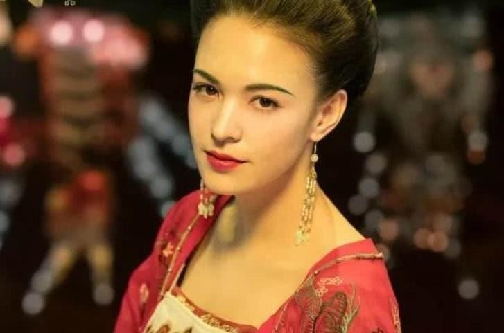 不出|唐玄宗独宠杨玉环11年,朝夕相处,为何也生不出一儿半女?