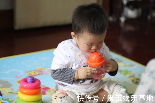 蛔虫|孩子有这6大症状,表明肚子里长了“蛔虫”,家长们要重视起来!