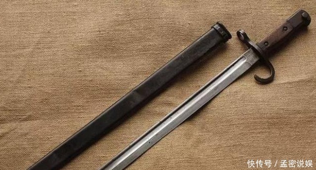 二战|二战时,日军步枪刺刀上为何带一个钩子?