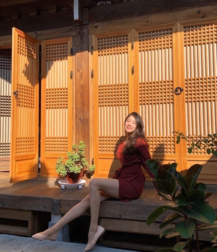 瑜伽|她是Ins上的瑜伽女神，黄金比例的身材惹人羡慕！