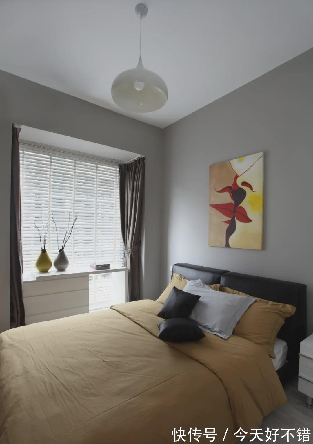 装修|130㎡新房装修,现代简约风设计,好有情调的一个阳台布置!