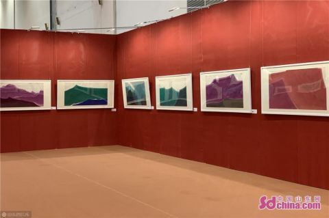 用方块叠画当代镜像 桑火尧作品特展亮相第十届中国画节