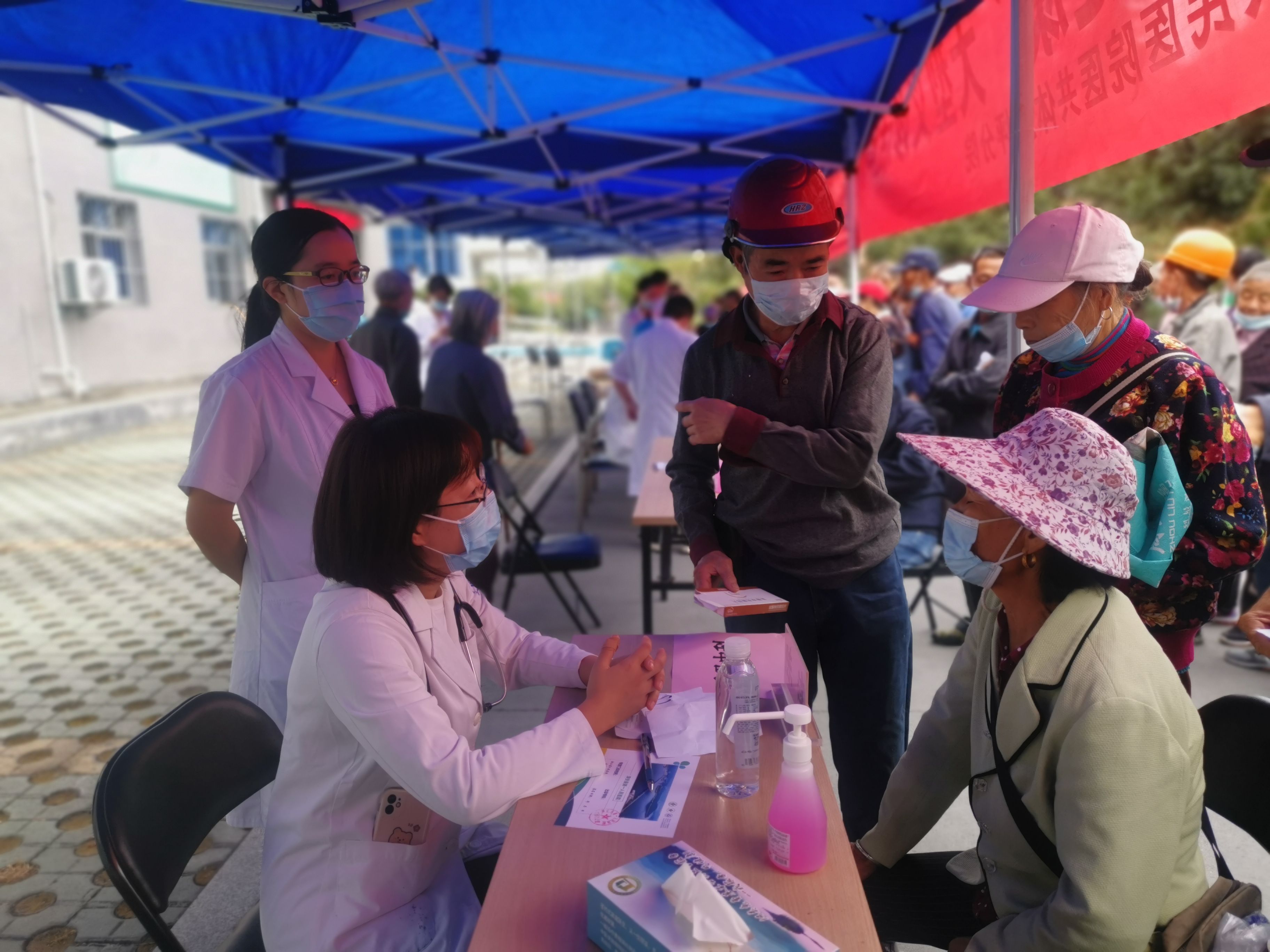 淳安县第一人民医院|山海提升进威坪 情暖夕阳惠健康