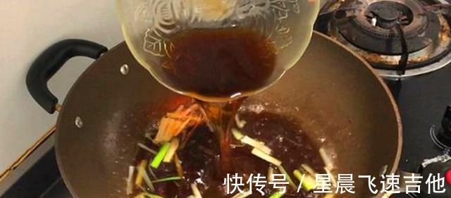 教你调糖醋汁,牢记配料和比例,酸甜爽口味道正,无论荤素都好吃!