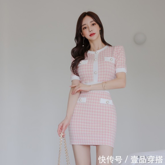 搭配|女神孙允珠时尚搭配：彩虹层叠花裳英伦格纹香风裙