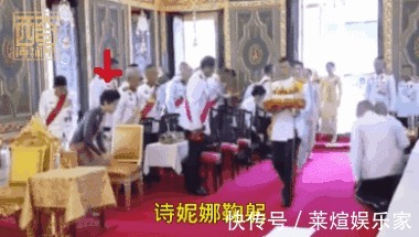 泰王#68岁泰王着手培养诗妮娜“接班人”,公务时带她在身边亲自指导