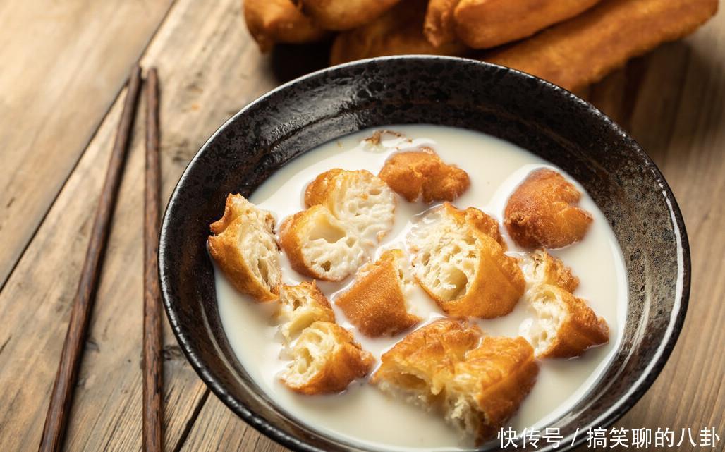 豆浆|自己打的豆浆总是不香？教你一招，口感香浓细腻，比早餐店还好喝