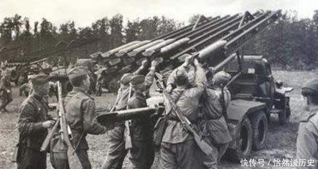 误以为|打出国门的苏军士兵误以为马桶水是饮料 把席梦思床垫当玩具