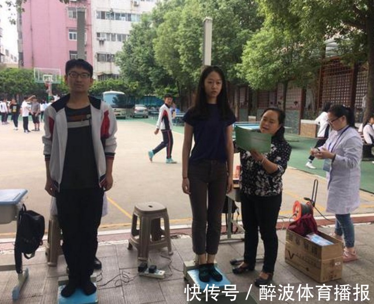 身高表|1-18岁标准身高表出炉:达到这高度才算及格,你家孩子够高了吗?