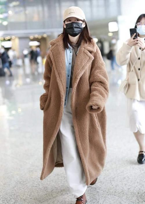 ?女人不管多大年纪，穿阔腿裤牢记这3个“搭配套路”，显瘦又减龄