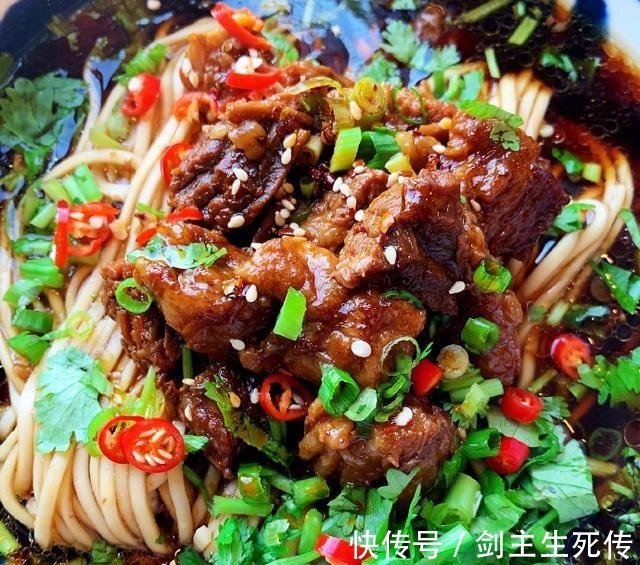 莉姐|黄磊晒了一碗面,瞬间点赞过万,被粉丝们称为面中上品,来看看