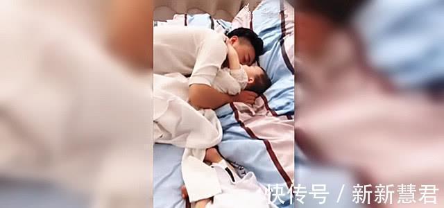 床底下|这爸爸也太重女轻男了,妈妈无语难道儿子是充话费送的吗