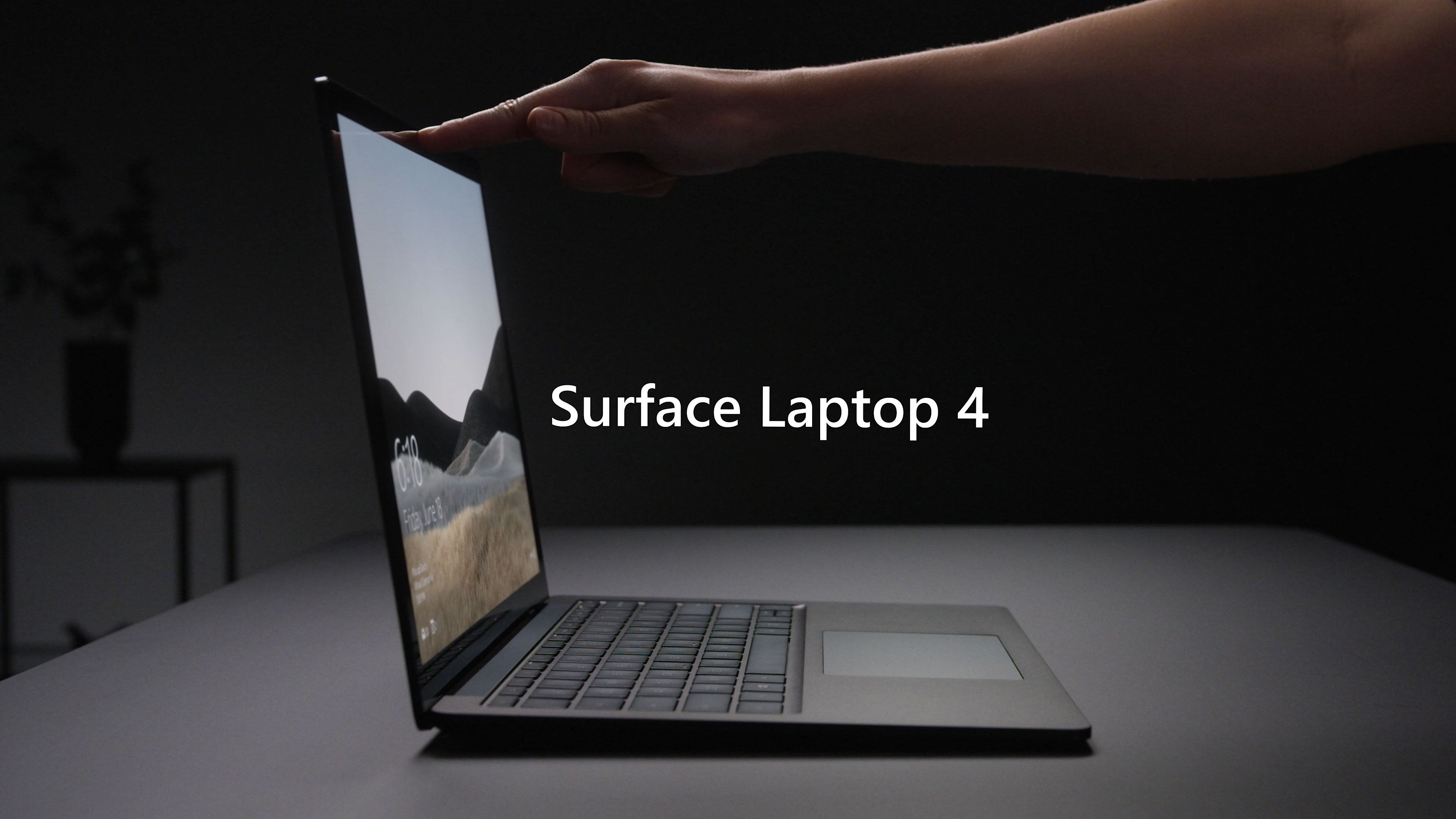 微软|续航不输苹果！微软新Surface笔记本曝光：配置全面升级