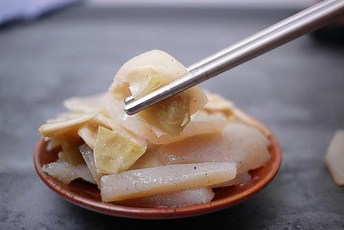 魔芋|女人想皮肤紧致，不妨多吃3种食物，美容养颜，滋润肠道