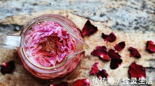 人士|失眠人士的“救星”，玫瑰加它每天吃一点，解郁安眠，沾床就能睡