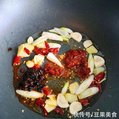 茭白丝|回锅肉～米饭必配的家常做法，简单快捷又好吃