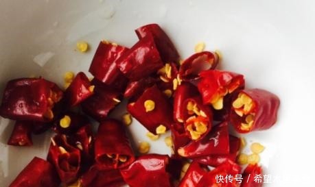 3块钱一斤,宁可不吃肉也要吃的菜,叶酸含量高,女孩子要多吃