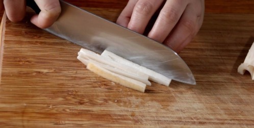 香酥|教你杏鲍菇的新做法,不炒不蒸不凉拌,香酥美味,越吃越香