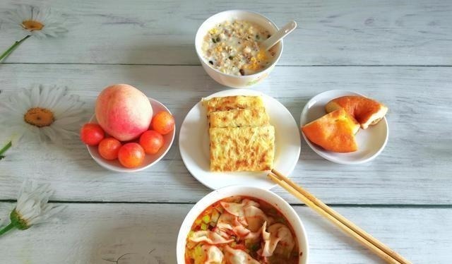 我家五天不同的早餐，一个人也不凑合，每天吃好早餐是对全家负责