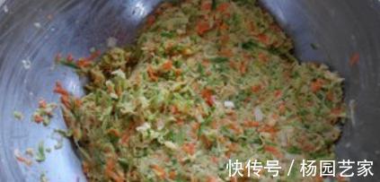 秋天来了,萝卜准备怎么吃?这样做,萝卜金黄酥脆,香到没朋友