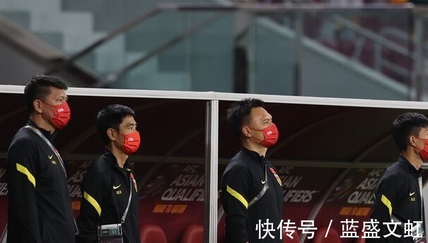 蒋光太|李铁胆子太大了!国足踢日本将让后防大变脸,两新人火线上位首发!