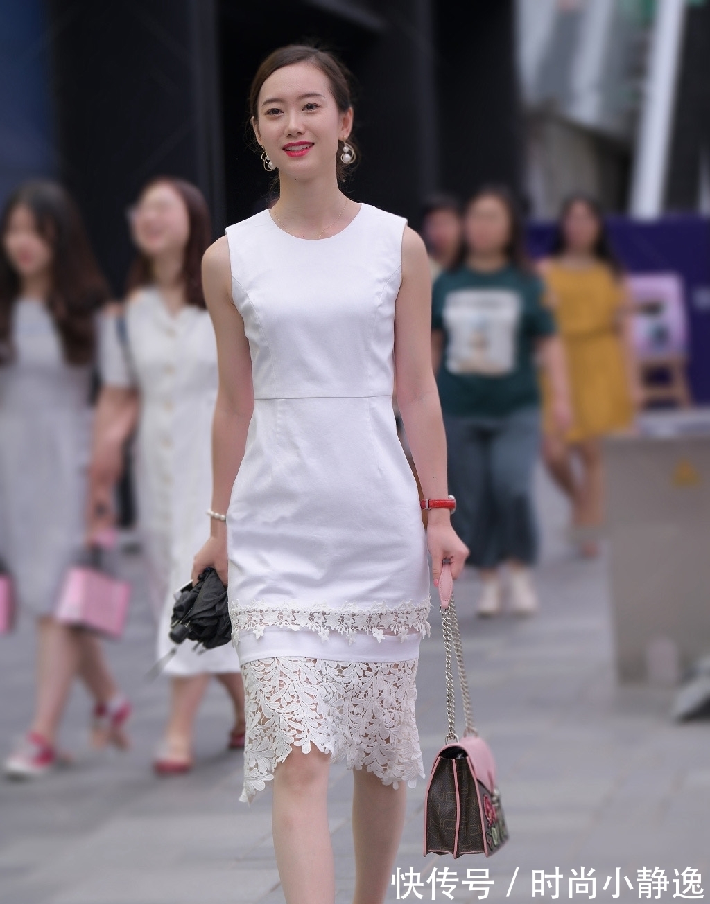 装扮 细数夏日装扮,还是连衣裙舒适省心,选择它让造型显得清爽又优雅