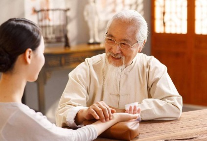 食物|女性过了45岁,要舍得3种食物,补充雌激素,越活越年轻