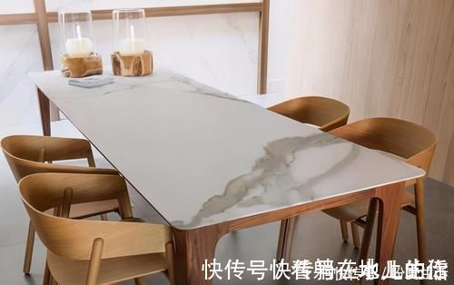 大气上档次|别装大理石餐桌了,这种材料更耐造,用作餐桌更环保