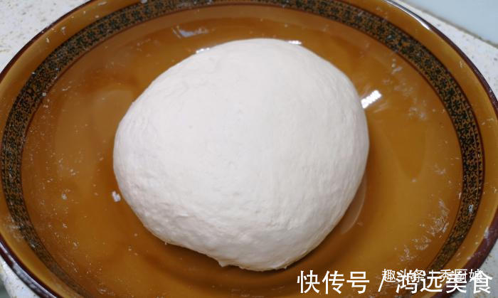 炖鸡|全家迷上此面食,三天两头做一次,饭菜一锅出,发朋友圈被点赞