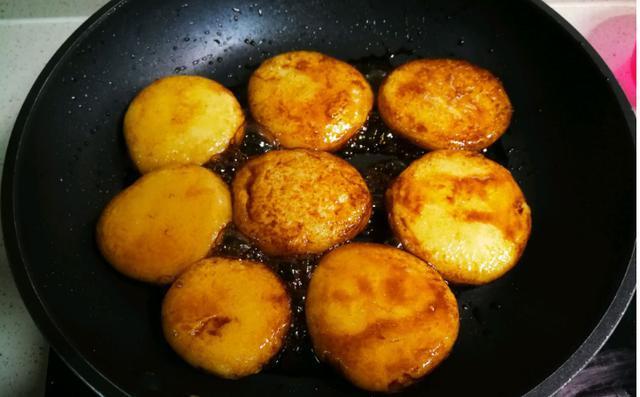 此菜被称为“妇科圣药”,隔三差五吃1次,滋润卵巢,皮肤紧致