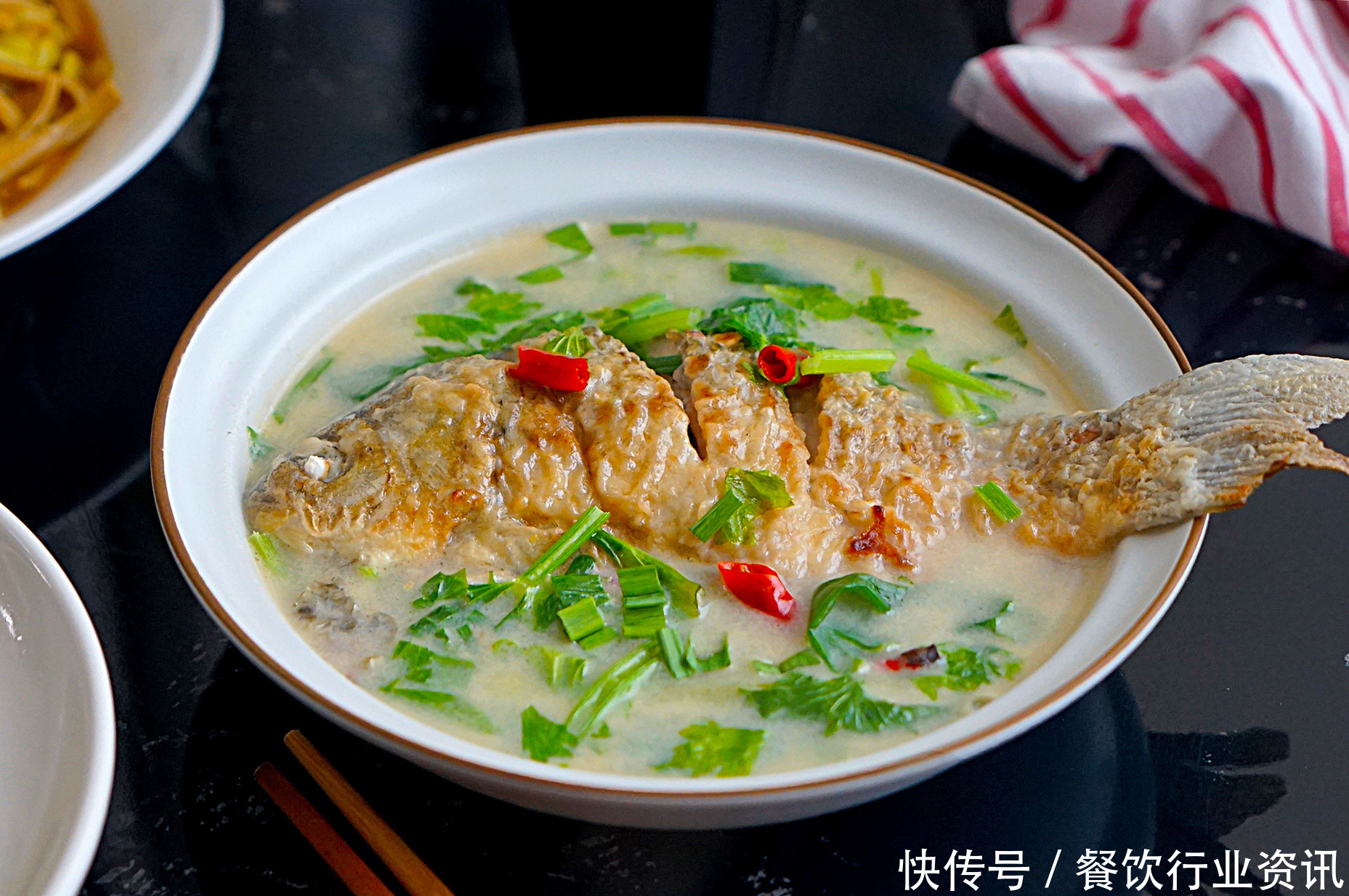 做饭|花了不到20块钱,做了两菜一汤,营养又美味,自己做饭就是好