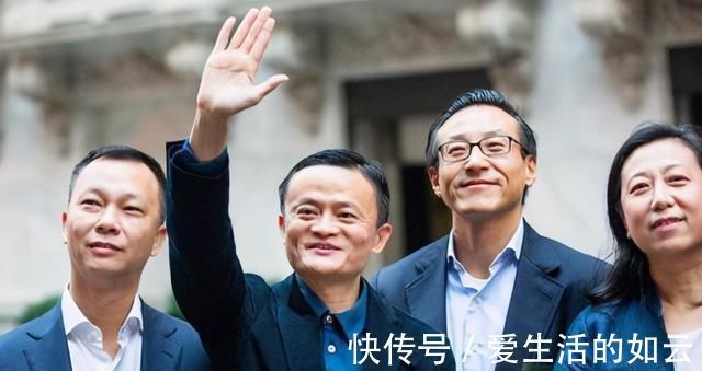 马云|马云的成功离不开这“3人”,2个人投资,还有1人直接“献身”