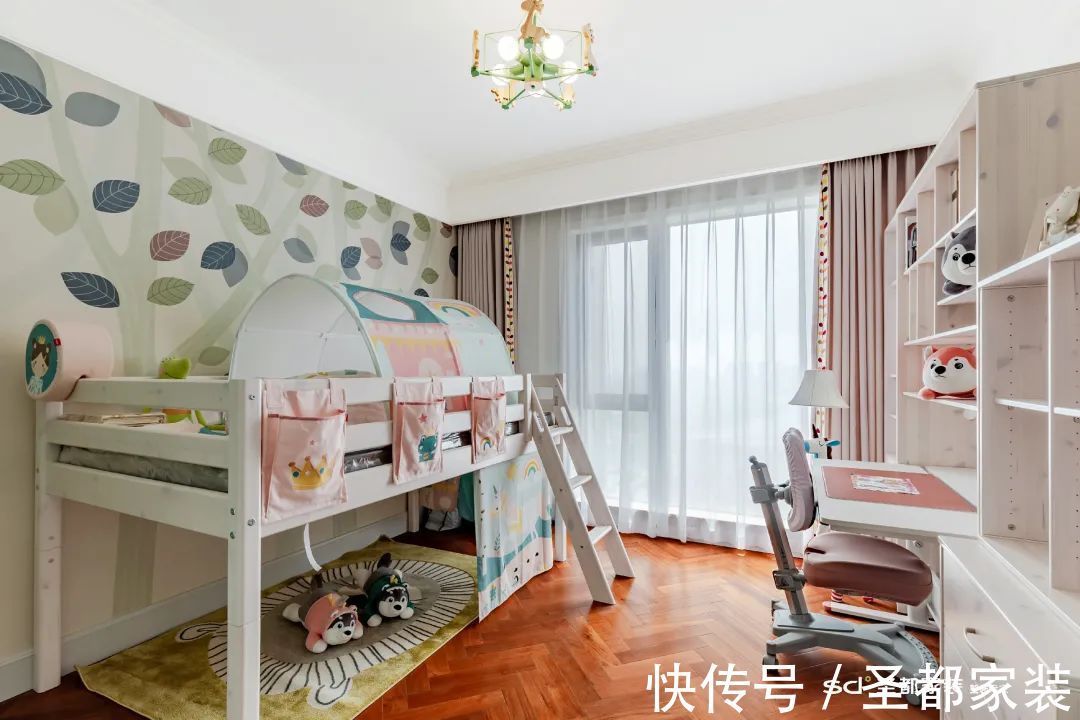 m206㎡大户型装修案例：超大横厅+衣帽间+景观阳台，神仙配色 心动