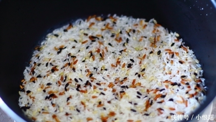 青椒|给家人做顿晚餐,3菜1主食,有荤有素,成本不到20元,经济又实惠