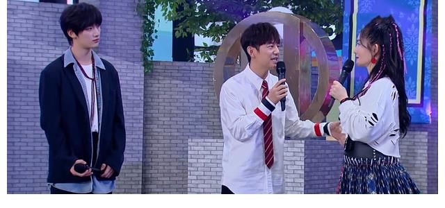 快乐家族|娱乐圈整改效果不明显，明星主持热度不受影响，湖南台成众矢之的