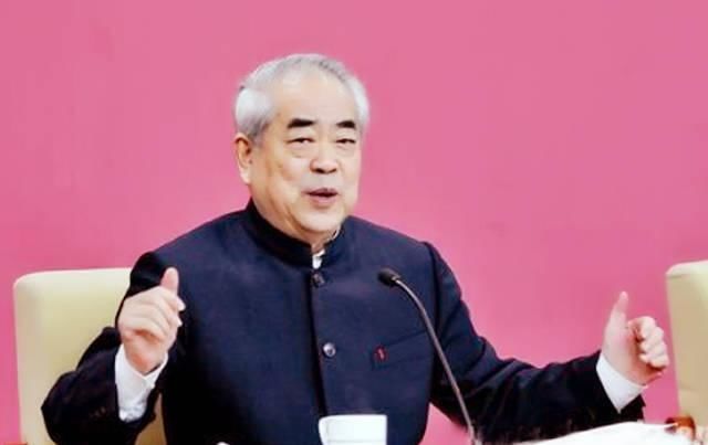 六朝诗意图|徐悲鸿画一半不想画了,范曾自信补画,翻车了吗