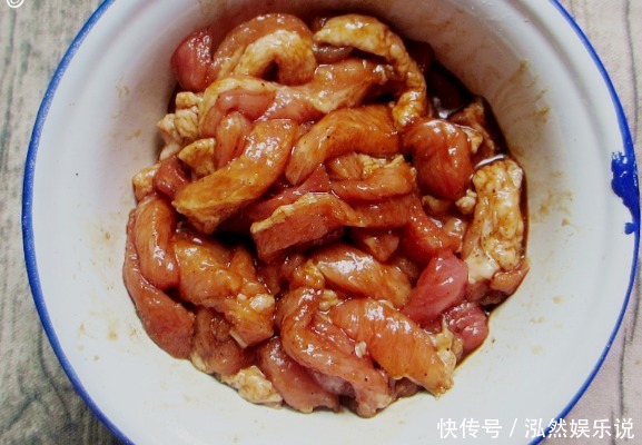 切好|小酥肉该怎么炸肉切好千万别直接腌,多做一步,香酥不腥不变软