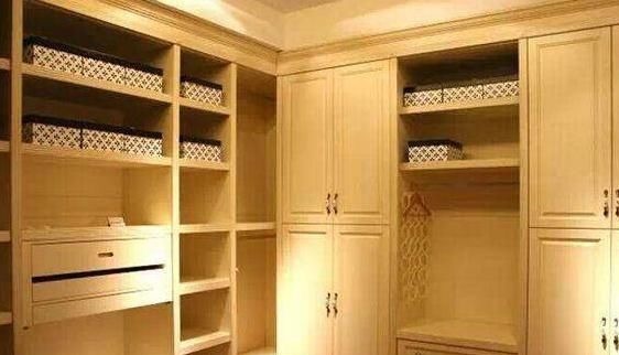 收纳|为什么越来越多人衣柜不装到顶了听内行人一说,后悔知道太晚了