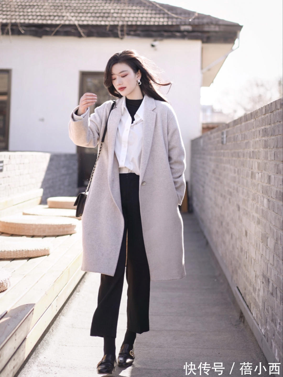 黄黑皮|原来“乐福鞋”才是真香鞋子,借鉴这些搭配,照着穿摆脱路人感