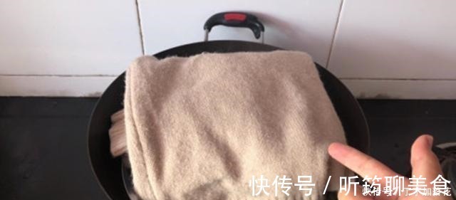 缩水|毛衣放锅里蒸一蒸,作用别提多厉害,一般人不知道,回家抓紧试试