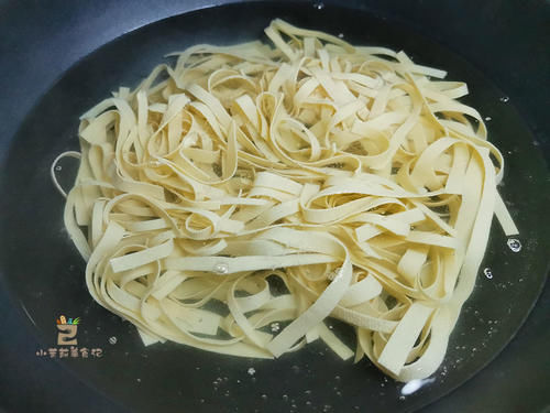 白醋|泡海带，最忌直接放水里泡，牢记2点，海带泡发快而不腥，更营养